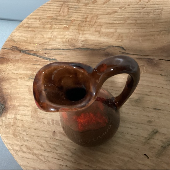 Ceramic Crafted Mini Pouring Pitcher - Vase - Decor Piece - Ottawa logo - Nice - Picture 7 of 12